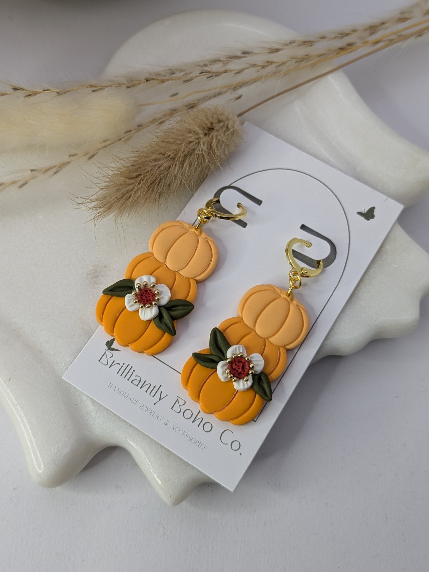 Stacked Ombre Pumpkins with Flower Charm